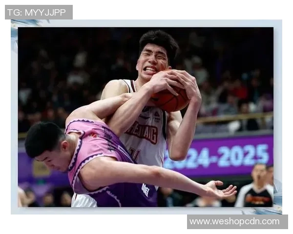 余嘉豪：从篮球新星到职业生涯的璀璨之路探索与展望