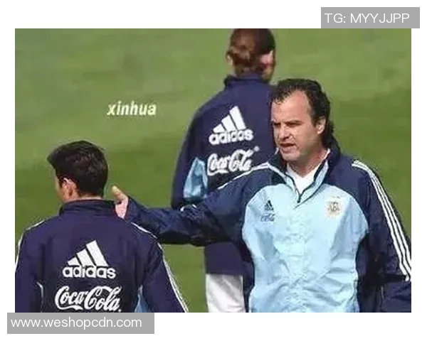 克罗斯：从足球天才到战术大师的成长之路与传奇人生