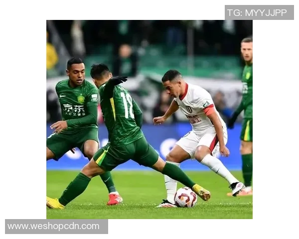 中超焦点战智诚迎战泰达两队争夺宝贵积分激战正酣