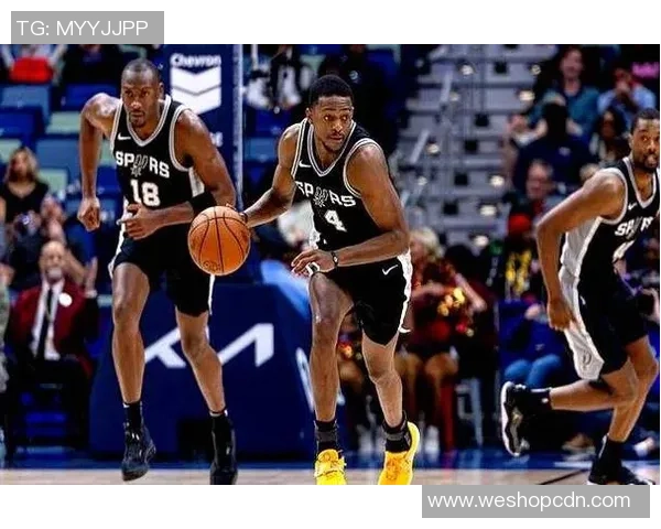 夏季联赛精彩对决马刺与骑士强强联手争夺胜利荣耀之战