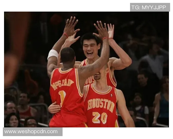 欧洲小鲨鱼与姚明的篮球对决谁能赢得最终荣耀与尊重