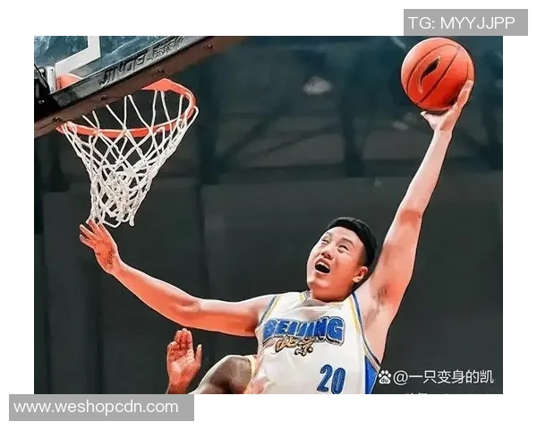 翟晓川：从篮球场上的拼搏到生活中的坚持与成长