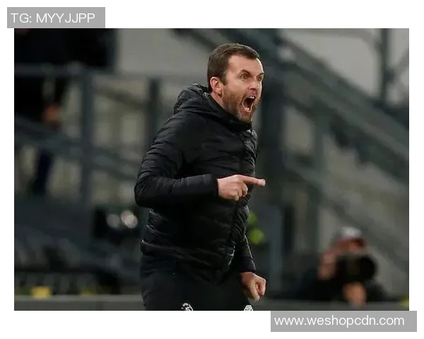 铂斯与西悉尼的激烈对决谁能在这场较量中笑到最后