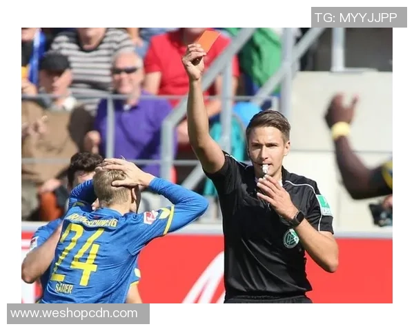 菲尔特与桑德豪森的精彩对决谁能在赛场上笑到最后 菲尔特与桑德豪森的精彩对决谁能在赛场上笑到最后