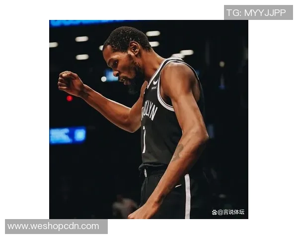 雷霆与热火激战正酣杜兰特能否带领球队逆袭胜利之路