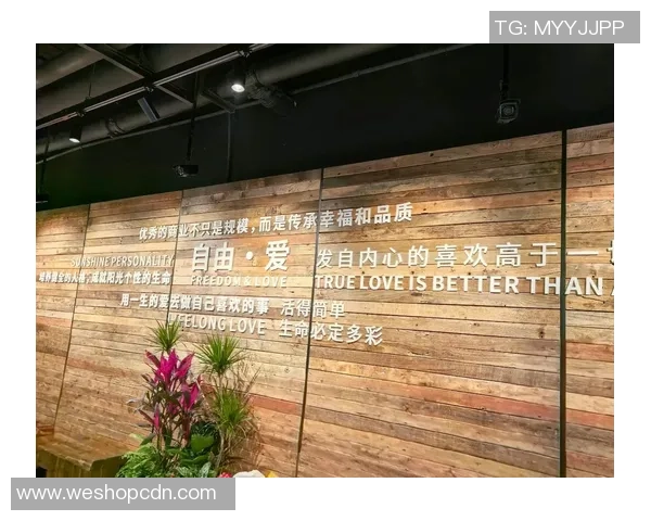 八月十二梦想与自由的交汇点探寻心灵的真实与渴望 八月十二梦想与自由的交汇点探寻心灵的真实与渴望