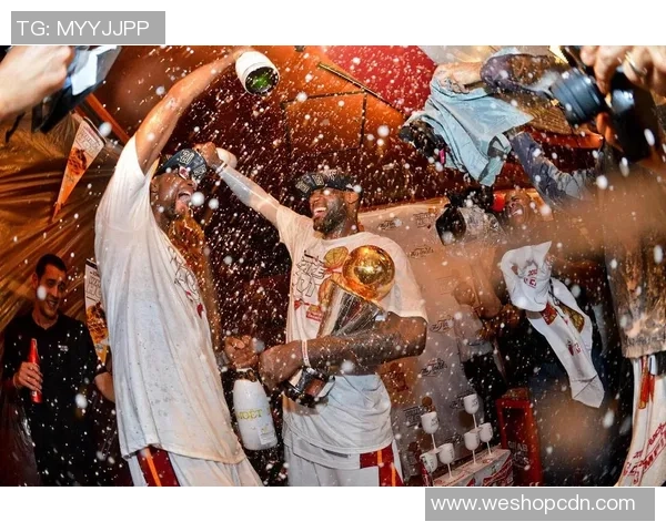 勒布朗詹姆斯:篮球传奇的辉煌历程与未来展望 勒布朗詹姆斯:篮球传奇的辉煌历程与未来展望