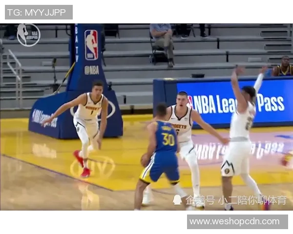 库里三分球大赛决赛创纪录连中20球勇夺冠军引发全场轰动