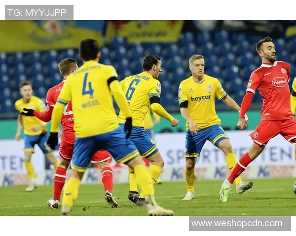 从零起步掌握足球节奏的全面指南与实战技巧分享